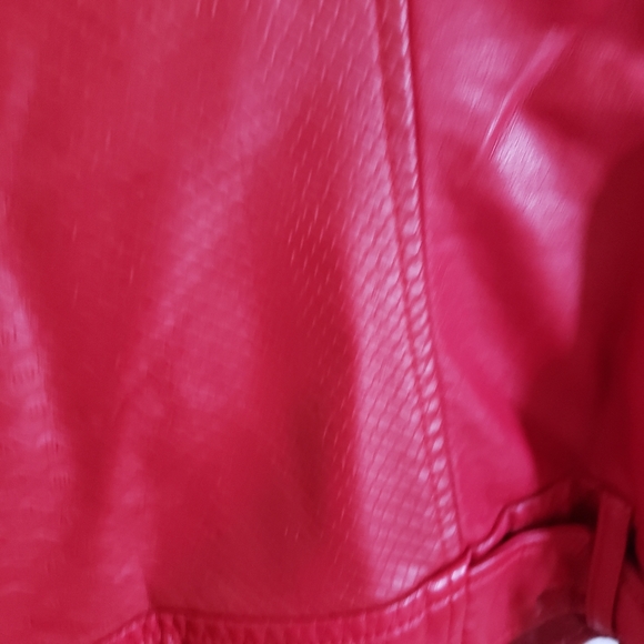 Guess Jacket - Picture 4 of 16